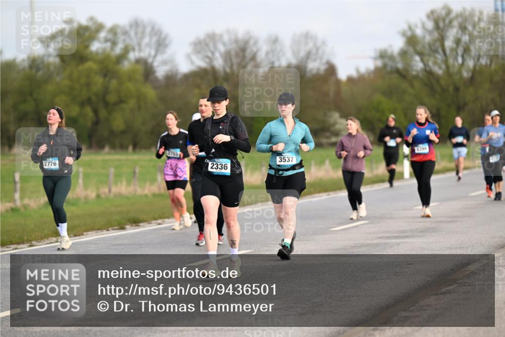 12.04.2026 - 45. Internationalen Wilhelmsburger Insellauf Dr. Thomas Lammeyer http://msf.ph/oto/9436501 12.04.2026 09:27:58 Laufen 2776, 2336, 3537 meine-sportfotos.de