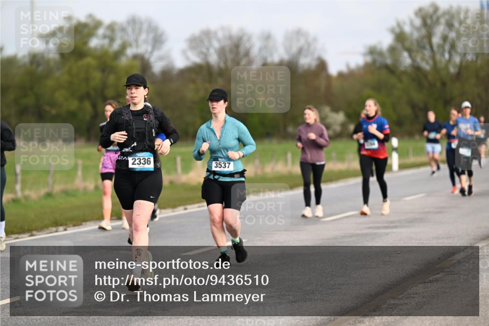 12.04.2026 - 45. Internationalen Wilhelmsburger Insellauf Dr. Thomas Lammeyer http://msf.ph/oto/9436510 12.04.2026 09:27:59 Laufen 2336, 3537 meine-sportfotos.de