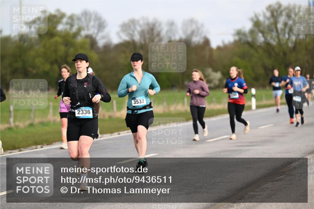 12.04.2026 - 45. Internationalen Wilhelmsburger Insellauf Dr. Thomas Lammeyer http://msf.ph/oto/9436511 12.04.2026 09:27:59 Laufen 3, 245, 2336, 3537 meine-sportfotos.de