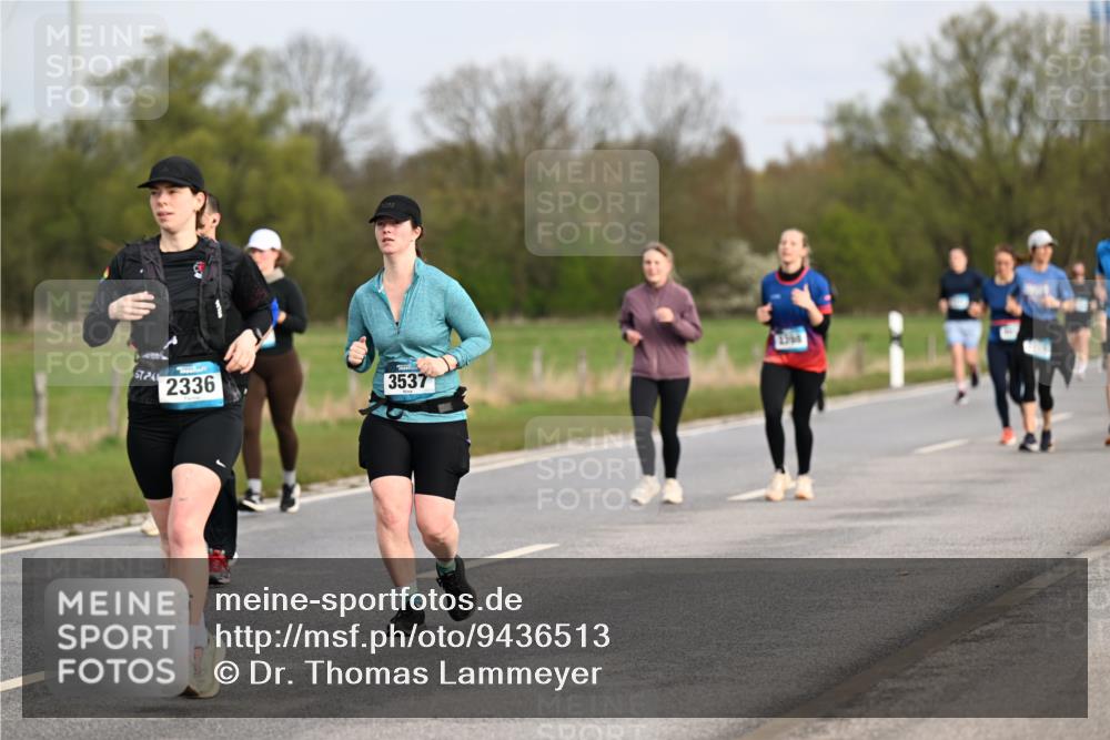 12.04.2026 - 45. Internationalen Wilhelmsburger Insellauf Dr. Thomas Lammeyer http://msf.ph/oto/9436513 12.04.2026 09:28:00 Laufen 2336, 3537, 1360 meine-sportfotos.de