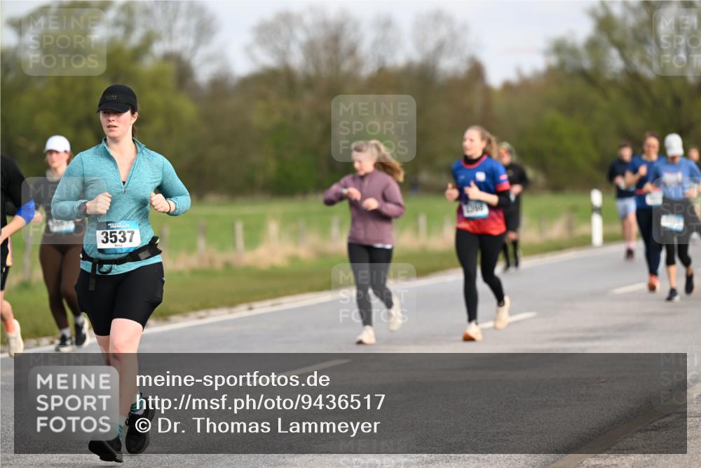 12.04.2026 - 45. Internationalen Wilhelmsburger Insellauf Dr. Thomas Lammeyer http://msf.ph/oto/9436517 12.04.2026 09:28:01 Laufen 3537 meine-sportfotos.de