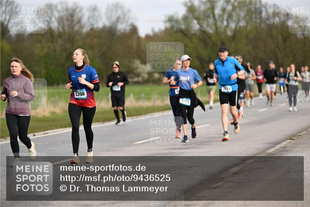 12.04.2026 - 45. Internationalen Wilhelmsburger Insellauf Dr. Thomas Lammeyer http://msf.ph/oto/9436525 12.04.2026 09:28:03 Laufen 3398, 3114, 3715 meine-sportfotos.de
