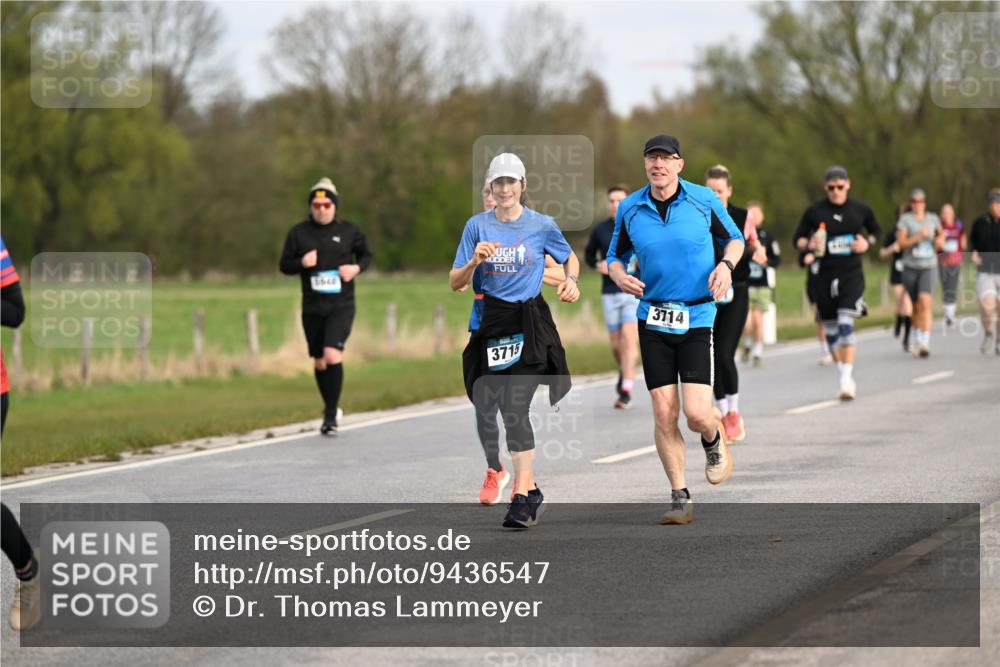 12.04.2026 - 45. Internationalen Wilhelmsburger Insellauf Dr. Thomas Lammeyer http://msf.ph/oto/9436547 12.04.2026 09:28:06 Laufen 3540, 3715, 3714 meine-sportfotos.de