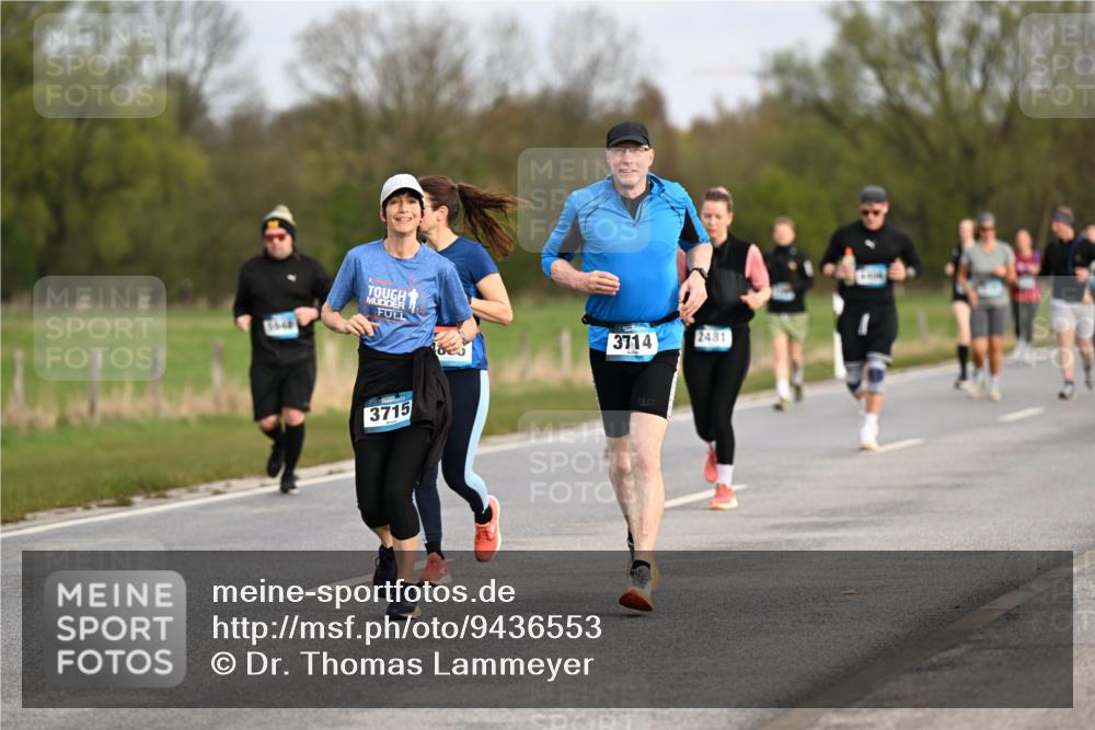 12.04.2026 - 45. Internationalen Wilhelmsburger Insellauf Dr. Thomas Lammeyer http://msf.ph/oto/9436553 12.04.2026 09:28:07 Laufen 36, 48, 3715, 3714, 2481 meine-sportfotos.de