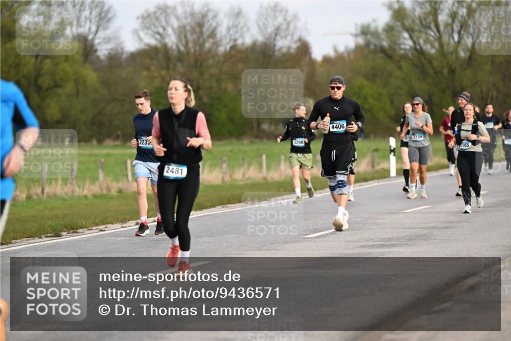 12.04.2026 - 45. Internationalen Wilhelmsburger Insellauf Dr. Thomas Lammeyer http://msf.ph/oto/9436571 12.04.2026 09:28:10 Laufen 223, 2481, 1298, 4406, 2739, 165 meine-sportfotos.de