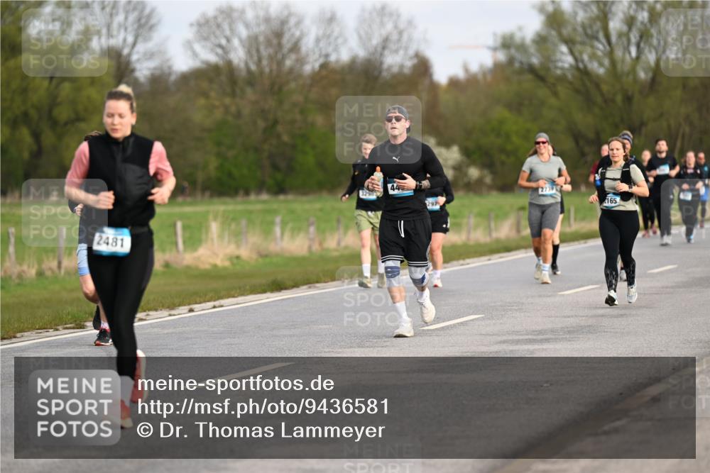12.04.2026 - 45. Internationalen Wilhelmsburger Insellauf Dr. Thomas Lammeyer http://msf.ph/oto/9436581 12.04.2026 09:28:11 Laufen 2481, 297, 2739, 165 meine-sportfotos.de
