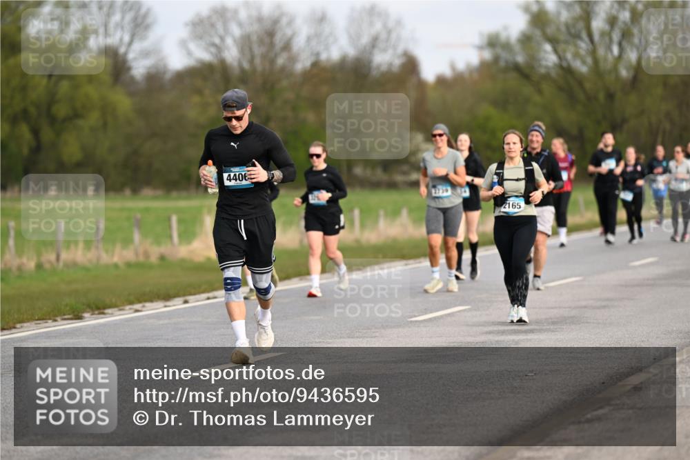 12.04.2026 - 45. Internationalen Wilhelmsburger Insellauf Dr. Thomas Lammeyer http://msf.ph/oto/9436595 12.04.2026 09:28:14 Laufen 4406, 2165 meine-sportfotos.de