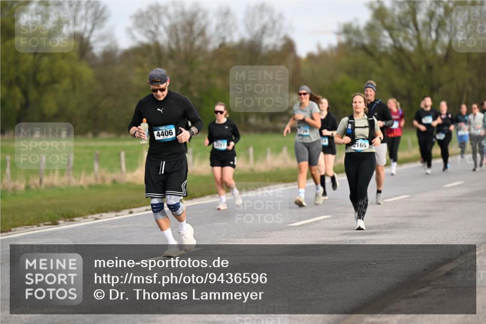 12.04.2026 - 45. Internationalen Wilhelmsburger Insellauf Dr. Thomas Lammeyer http://msf.ph/oto/9436596 12.04.2026 09:28:14 Laufen 4406, 2165 meine-sportfotos.de