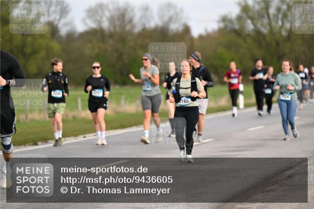 12.04.2026 - 45. Internationalen Wilhelmsburger Insellauf Dr. Thomas Lammeyer http://msf.ph/oto/9436605 12.04.2026 09:28:16 Laufen 165, 7720 meine-sportfotos.de