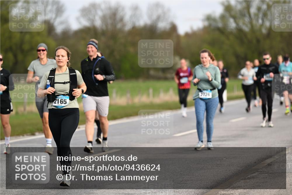 12.04.2026 - 45. Internationalen Wilhelmsburger Insellauf Dr. Thomas Lammeyer http://msf.ph/oto/9436624 12.04.2026 09:28:19 Laufen 2165, 2726 meine-sportfotos.de