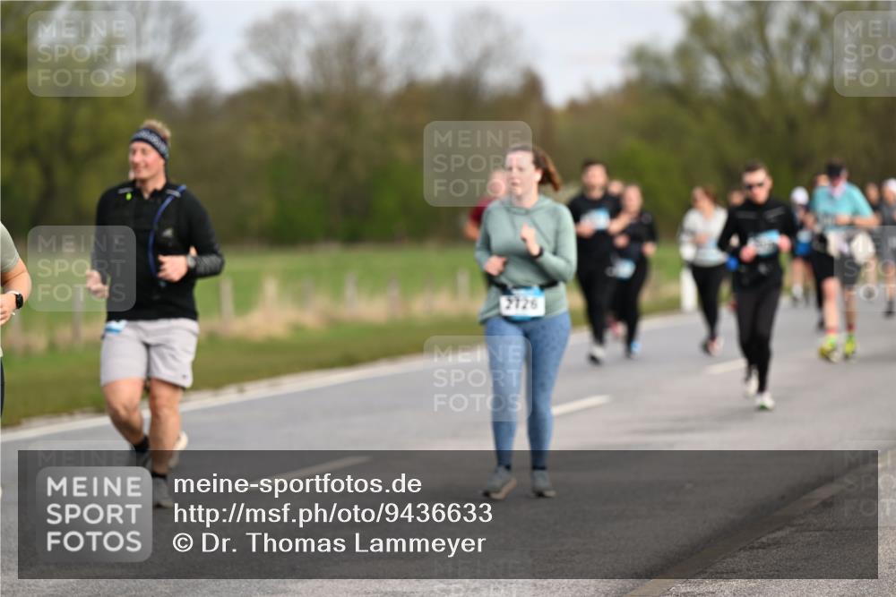 12.04.2026 - 45. Internationalen Wilhelmsburger Insellauf Dr. Thomas Lammeyer http://msf.ph/oto/9436633 12.04.2026 09:28:21 Laufen 2726 meine-sportfotos.de