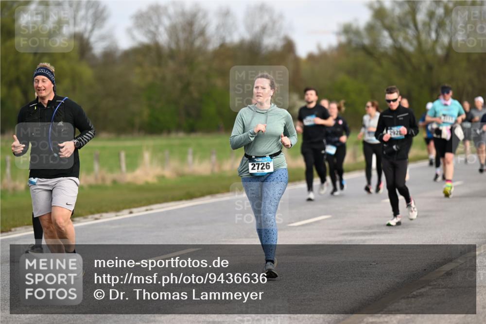12.04.2026 - 45. Internationalen Wilhelmsburger Insellauf Dr. Thomas Lammeyer http://msf.ph/oto/9436636 12.04.2026 09:28:21 Laufen 2726 meine-sportfotos.de