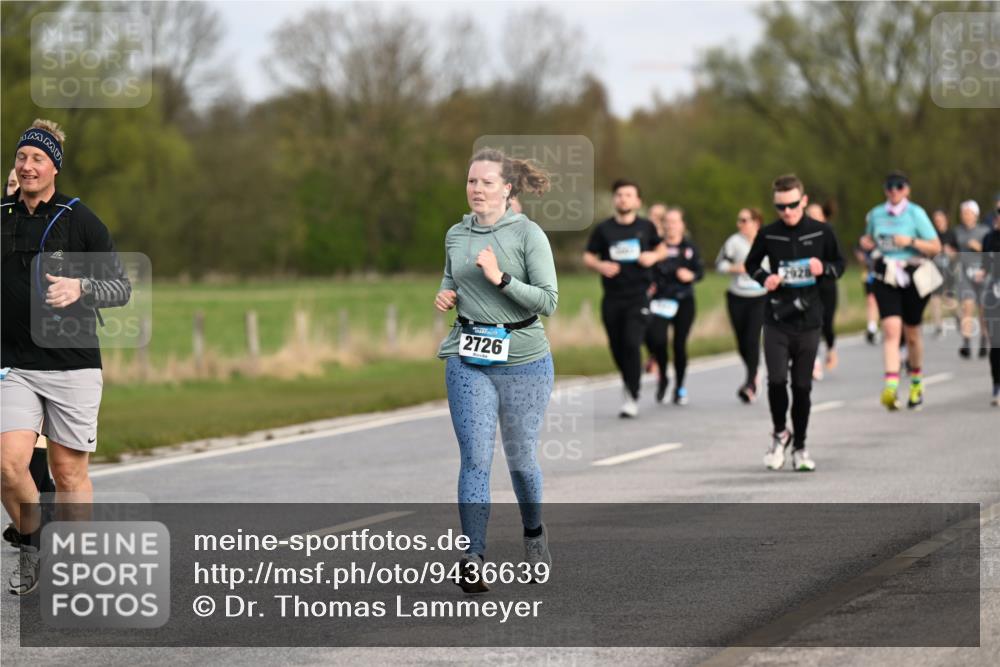 12.04.2026 - 45. Internationalen Wilhelmsburger Insellauf Dr. Thomas Lammeyer http://msf.ph/oto/9436639 12.04.2026 09:28:21 Laufen 2726, 2928 meine-sportfotos.de