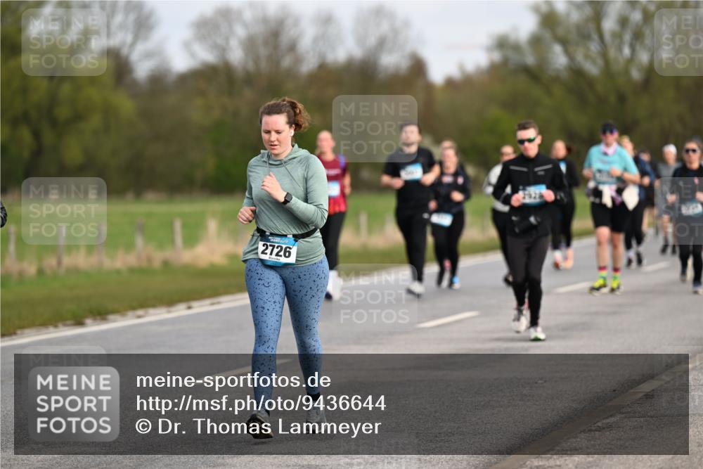 12.04.2026 - 45. Internationalen Wilhelmsburger Insellauf Dr. Thomas Lammeyer http://msf.ph/oto/9436644 12.04.2026 09:28:22 Laufen 2726 meine-sportfotos.de