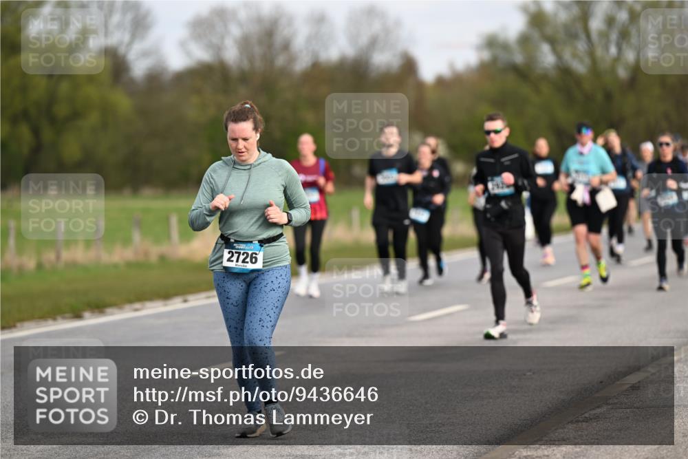 12.04.2026 - 45. Internationalen Wilhelmsburger Insellauf Dr. Thomas Lammeyer http://msf.ph/oto/9436646 12.04.2026 09:28:22 Laufen 2726 meine-sportfotos.de