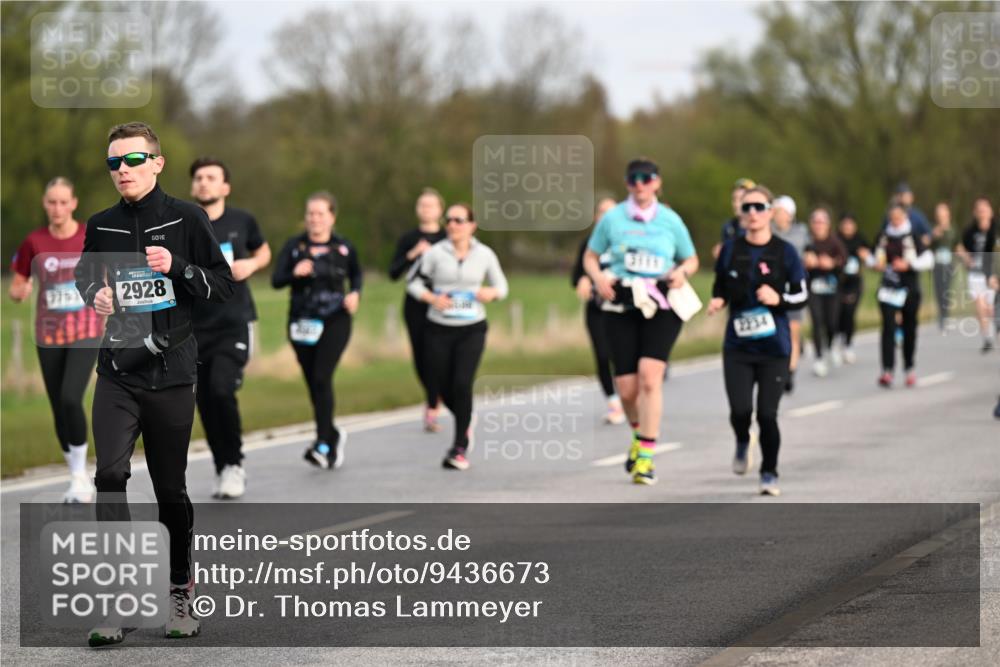 12.04.2026 - 45. Internationalen Wilhelmsburger Insellauf Dr. Thomas Lammeyer http://msf.ph/oto/9436673 12.04.2026 09:28:27 Laufen 2928 meine-sportfotos.de