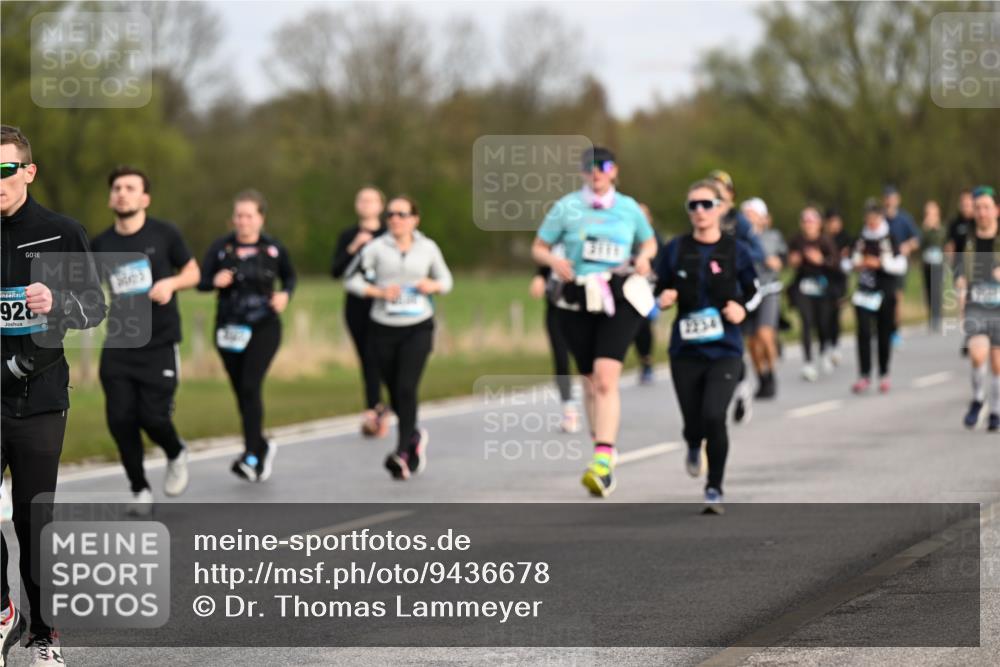 12.04.2026 - 45. Internationalen Wilhelmsburger Insellauf Dr. Thomas Lammeyer http://msf.ph/oto/9436678 12.04.2026 09:28:27 Laufen 928 meine-sportfotos.de