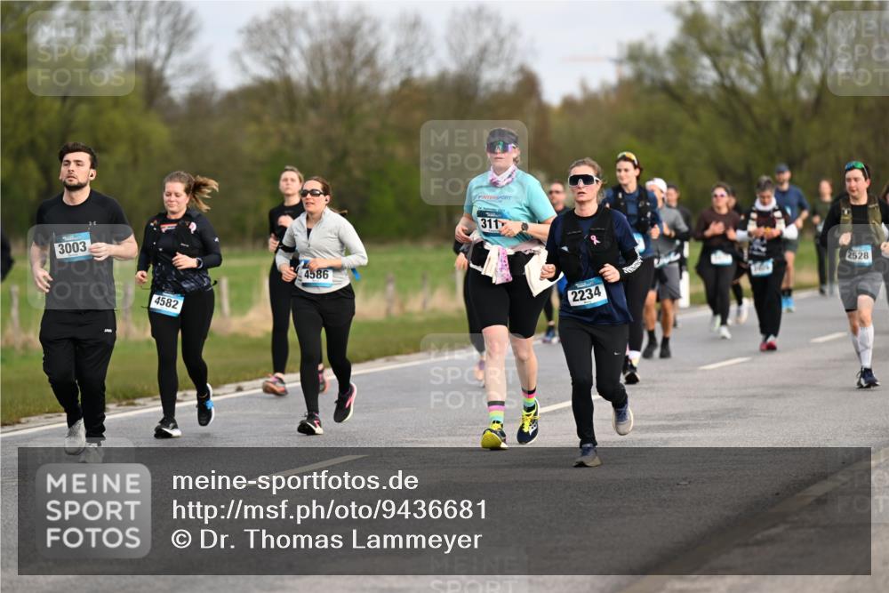 12.04.2026 - 45. Internationalen Wilhelmsburger Insellauf Dr. Thomas Lammeyer http://msf.ph/oto/9436681 12.04.2026 09:28:28 Laufen 3003, 4582, 4586, 311, 2234, 2528 meine-sportfotos.de