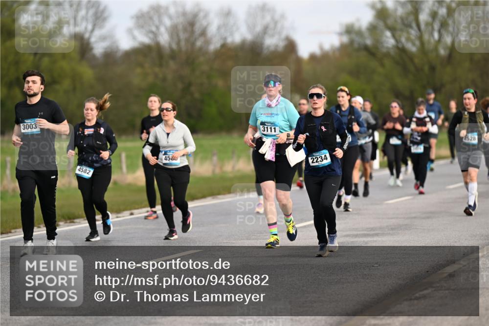 12.04.2026 - 45. Internationalen Wilhelmsburger Insellauf Dr. Thomas Lammeyer http://msf.ph/oto/9436682 12.04.2026 09:28:28 Laufen 3003, 4582, 45, 6, 3111, 2234, 2528 meine-sportfotos.de