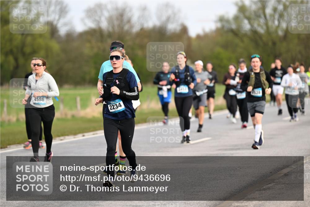 12.04.2026 - 45. Internationalen Wilhelmsburger Insellauf Dr. Thomas Lammeyer http://msf.ph/oto/9436696 12.04.2026 09:28:30 Laufen 4586, 2234, 1528 meine-sportfotos.de