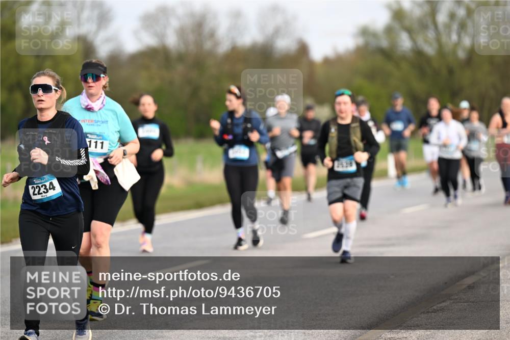 12.04.2026 - 45. Internationalen Wilhelmsburger Insellauf Dr. Thomas Lammeyer http://msf.ph/oto/9436705 12.04.2026 09:28:31 Laufen 111, 2234 meine-sportfotos.de