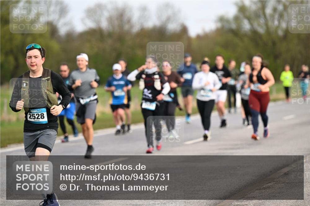 12.04.2026 - 45. Internationalen Wilhelmsburger Insellauf Dr. Thomas Lammeyer http://msf.ph/oto/9436731 12.04.2026 09:28:35 Laufen 2528 meine-sportfotos.de