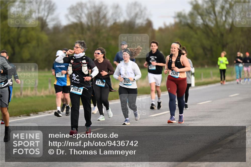 12.04.2026 - 45. Internationalen Wilhelmsburger Insellauf Dr. Thomas Lammeyer http://msf.ph/oto/9436742 12.04.2026 09:28:37 Laufen 5035, 2527, 2475, 2025, 2817, 2526 meine-sportfotos.de
