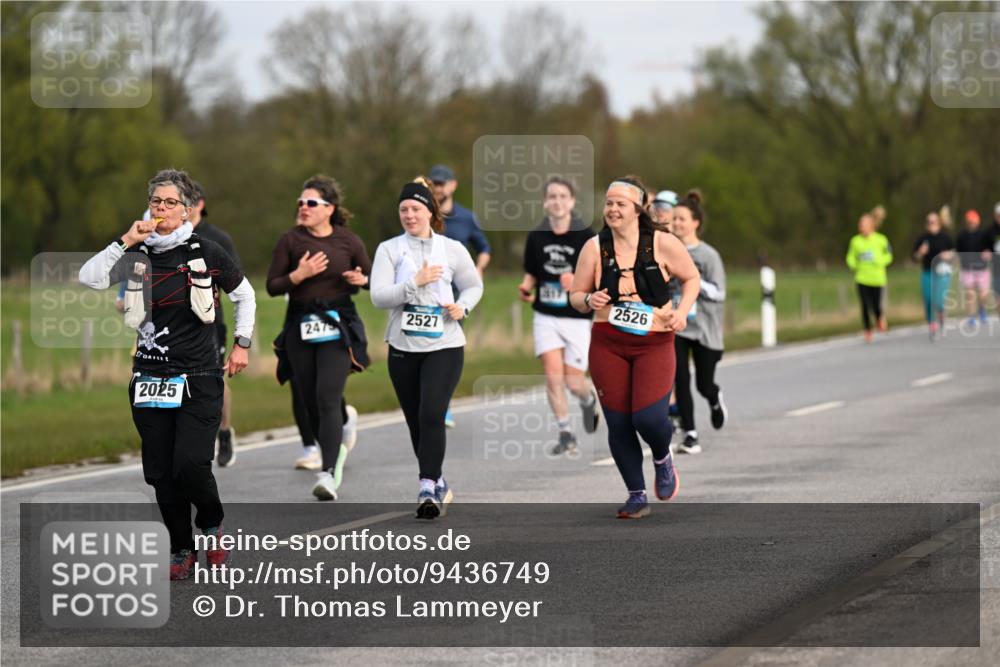 12.04.2026 - 45. Internationalen Wilhelmsburger Insellauf Dr. Thomas Lammeyer http://msf.ph/oto/9436749 12.04.2026 09:28:38 Laufen 2025, 2475, 2527, 2526 meine-sportfotos.de