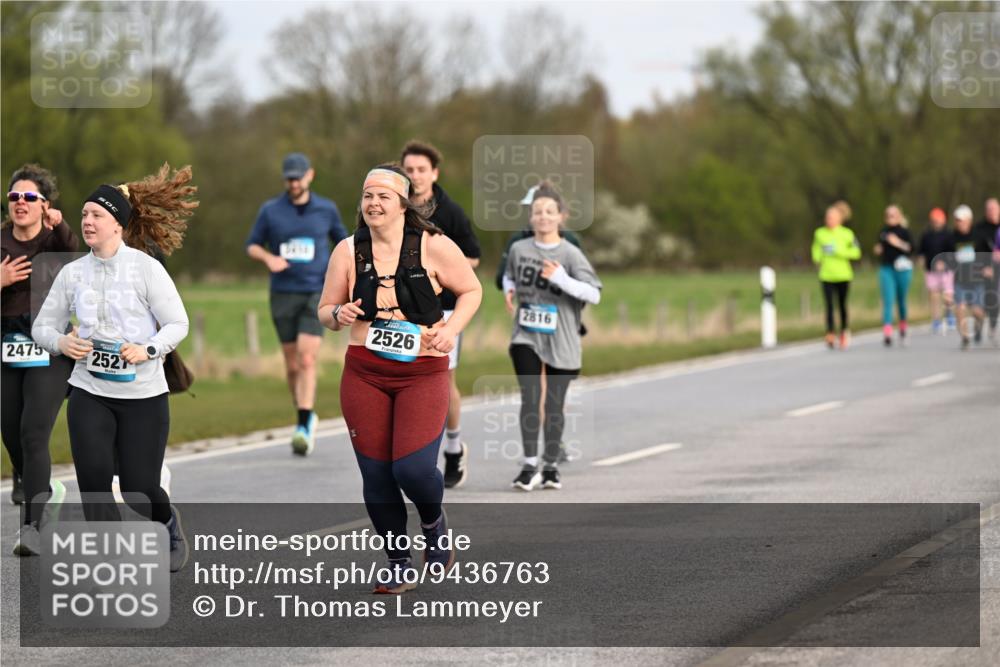 12.04.2026 - 45. Internationalen Wilhelmsburger Insellauf Dr. Thomas Lammeyer http://msf.ph/oto/9436763 12.04.2026 09:28:40 Laufen 2475, 252, 2526, 196, 2816 meine-sportfotos.de