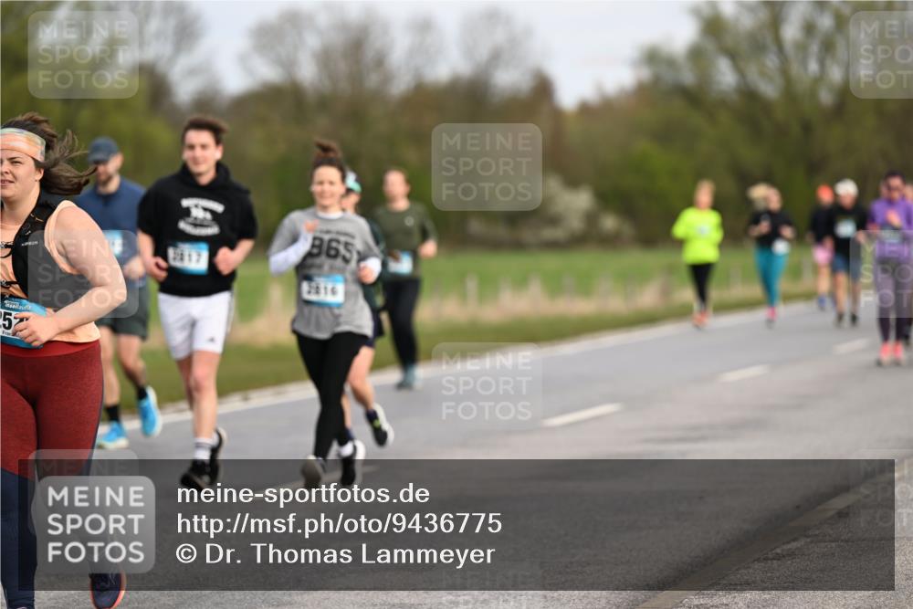 12.04.2026 - 45. Internationalen Wilhelmsburger Insellauf Dr. Thomas Lammeyer http://msf.ph/oto/9436775 12.04.2026 09:28:42 Laufen 3817, 865, 2816, 25 meine-sportfotos.de