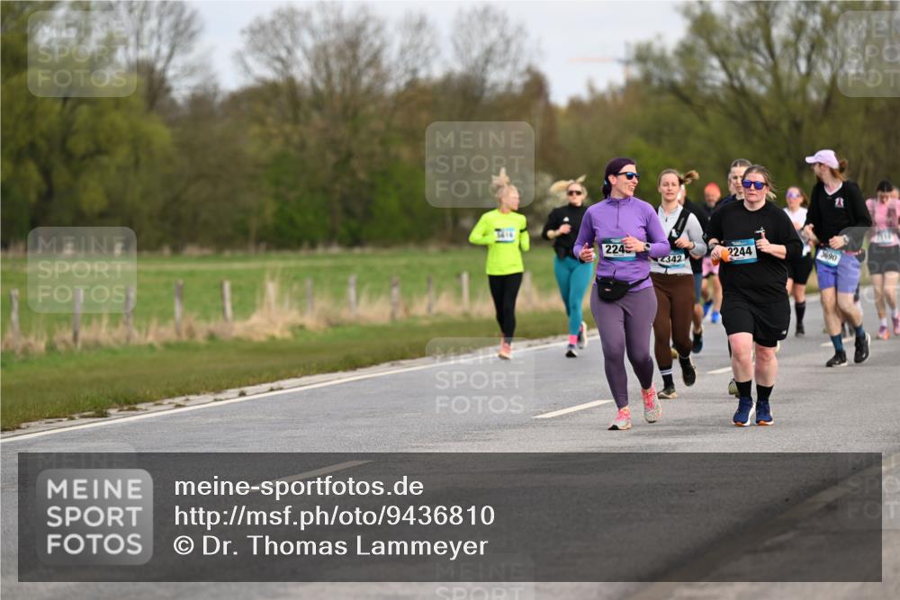 12.04.2026 - 45. Internationalen Wilhelmsburger Insellauf Dr. Thomas Lammeyer http://msf.ph/oto/9436810 12.04.2026 09:28:48 Laufen 2245, 2342, 2244, 3690 meine-sportfotos.de