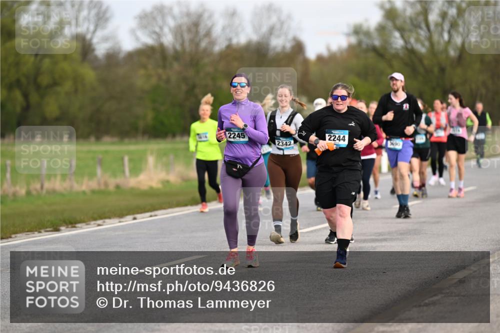 12.04.2026 - 45. Internationalen Wilhelmsburger Insellauf Dr. Thomas Lammeyer http://msf.ph/oto/9436826 12.04.2026 09:28:51 Laufen 2245, 2342, 2244, 90 meine-sportfotos.de