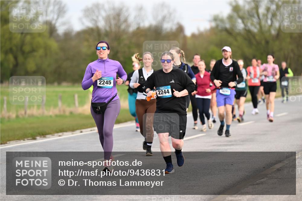 12.04.2026 - 45. Internationalen Wilhelmsburger Insellauf Dr. Thomas Lammeyer http://msf.ph/oto/9436831 12.04.2026 09:28:52 Laufen 2245, 2244, 316, 940 meine-sportfotos.de