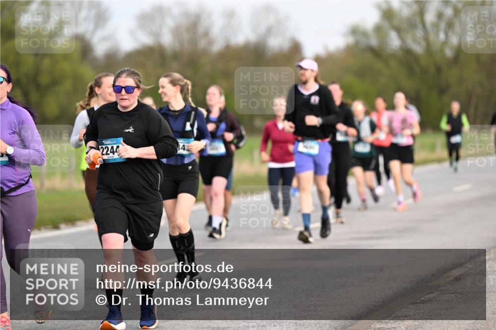 12.04.2026 - 45. Internationalen Wilhelmsburger Insellauf Dr. Thomas Lammeyer http://msf.ph/oto/9436844 12.04.2026 09:28:54 Laufen 2244, 84 meine-sportfotos.de