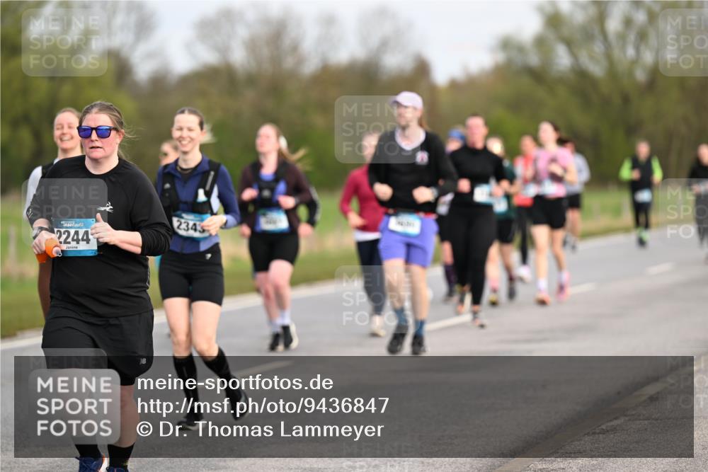 12.04.2026 - 45. Internationalen Wilhelmsburger Insellauf Dr. Thomas Lammeyer http://msf.ph/oto/9436847 12.04.2026 09:28:55 Laufen 2345, 2244 meine-sportfotos.de