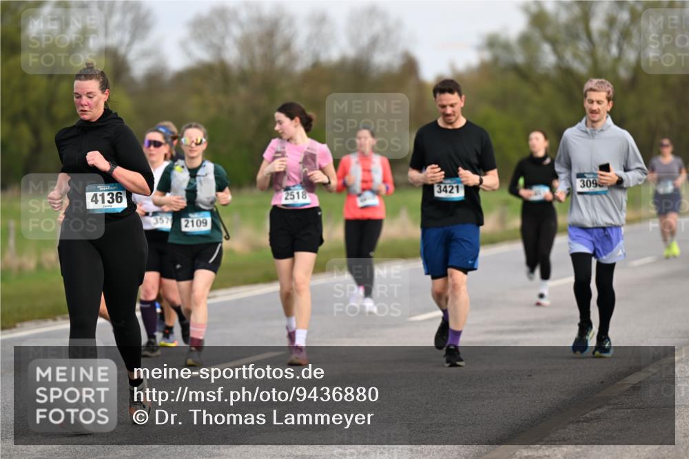 12.04.2026 - 45. Internationalen Wilhelmsburger Insellauf Dr. Thomas Lammeyer http://msf.ph/oto/9436880 12.04.2026 09:29:00 Laufen 4136, 357, 2109, 2518, 3421, 309 meine-sportfotos.de