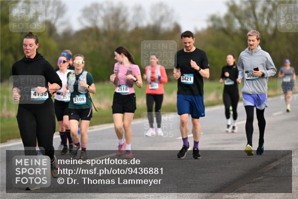 12.04.2026 - 45. Internationalen Wilhelmsburger Insellauf Dr. Thomas Lammeyer http://msf.ph/oto/9436881 12.04.2026 09:29:00 Laufen 4156, 2109, 2518, 309, 3421 meine-sportfotos.de
