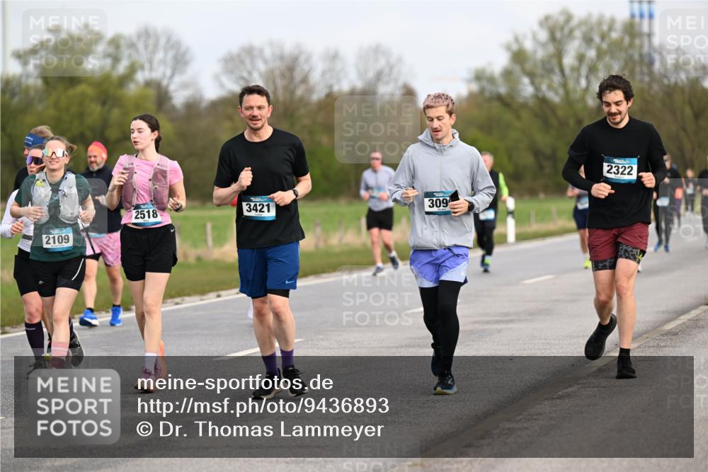 12.04.2026 - 45. Internationalen Wilhelmsburger Insellauf Dr. Thomas Lammeyer http://msf.ph/oto/9436893 12.04.2026 09:29:03 Laufen 2109, 2518, 3421, 309, 2322 meine-sportfotos.de