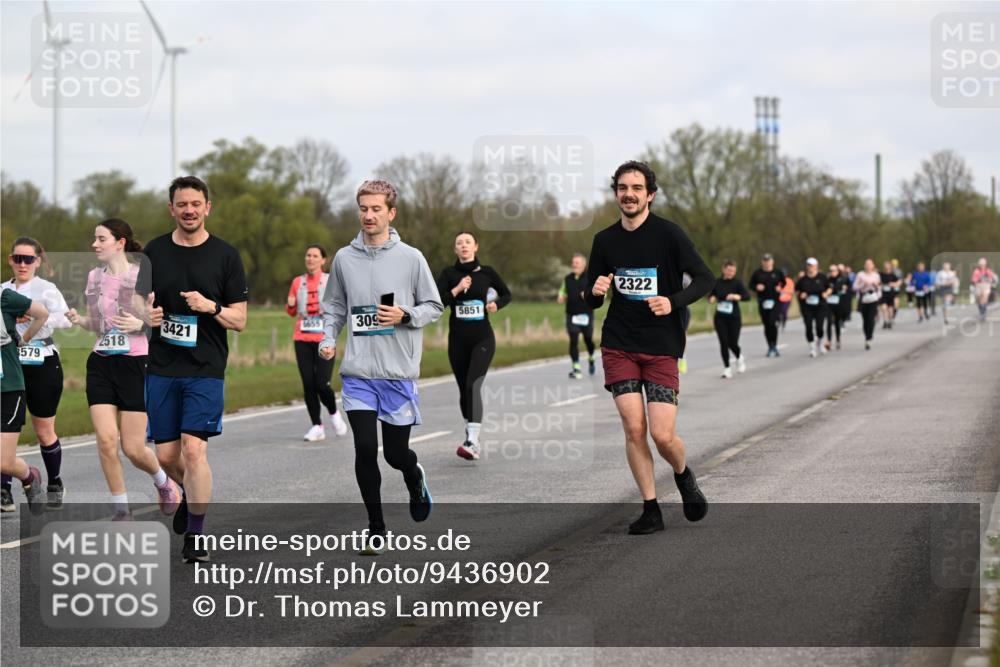12.04.2026 - 45. Internationalen Wilhelmsburger Insellauf Dr. Thomas Lammeyer http://msf.ph/oto/9436902 12.04.2026 09:29:04 Laufen 5851, 3421, 5655, 309, 2518, 579, 2322 meine-sportfotos.de
