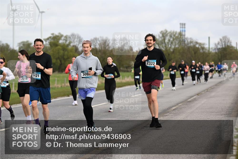 12.04.2026 - 45. Internationalen Wilhelmsburger Insellauf Dr. Thomas Lammeyer http://msf.ph/oto/9436903 12.04.2026 09:29:05 Laufen 2518, 579, 3421, 309, 85, 2322 meine-sportfotos.de