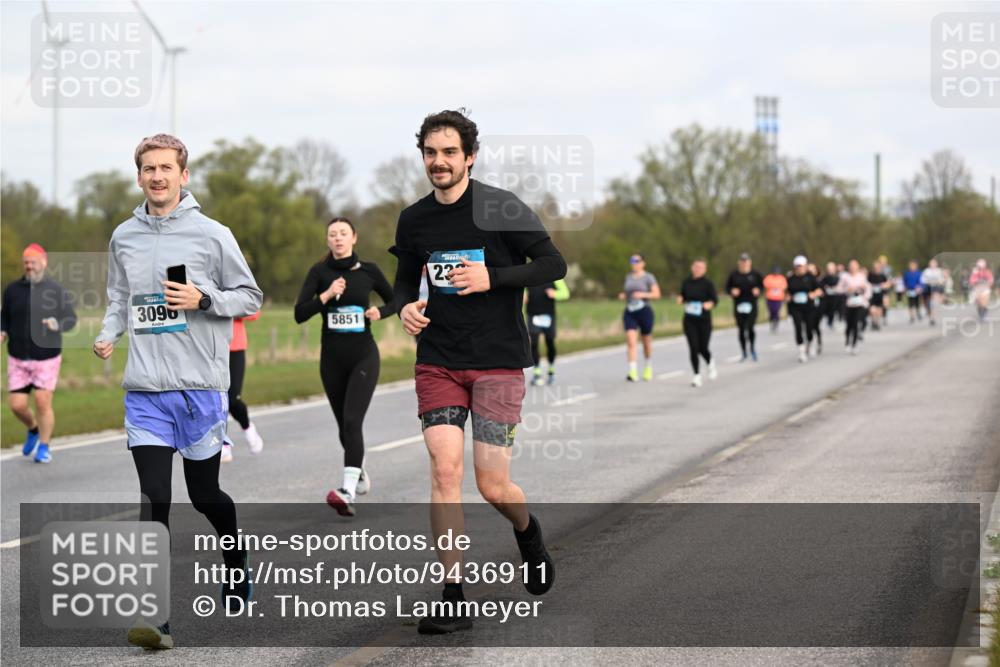 12.04.2026 - 45. Internationalen Wilhelmsburger Insellauf Dr. Thomas Lammeyer http://msf.ph/oto/9436911 12.04.2026 09:29:06 Laufen 3096, 5851, 23 meine-sportfotos.de