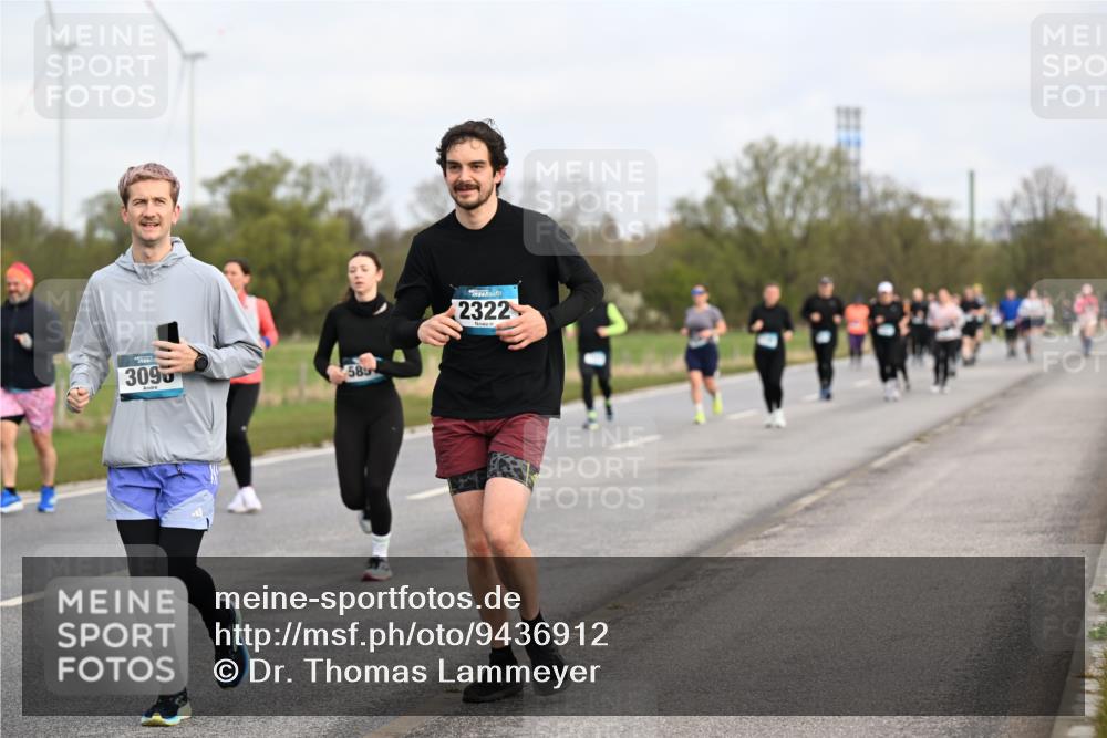 12.04.2026 - 45. Internationalen Wilhelmsburger Insellauf Dr. Thomas Lammeyer http://msf.ph/oto/9436912 12.04.2026 09:29:06 Laufen 3090, 585, 2322 meine-sportfotos.de