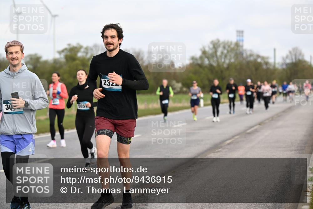 12.04.2026 - 45. Internationalen Wilhelmsburger Insellauf Dr. Thomas Lammeyer http://msf.ph/oto/9436915 12.04.2026 09:29:06 Laufen 30, 585, 232 meine-sportfotos.de