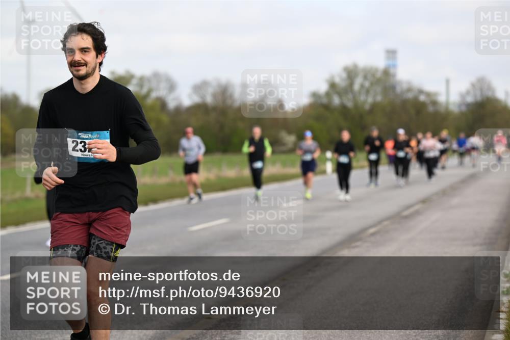 12.04.2026 - 45. Internationalen Wilhelmsburger Insellauf Dr. Thomas Lammeyer http://msf.ph/oto/9436920 12.04.2026 09:29:07 Laufen 45, 23 meine-sportfotos.de