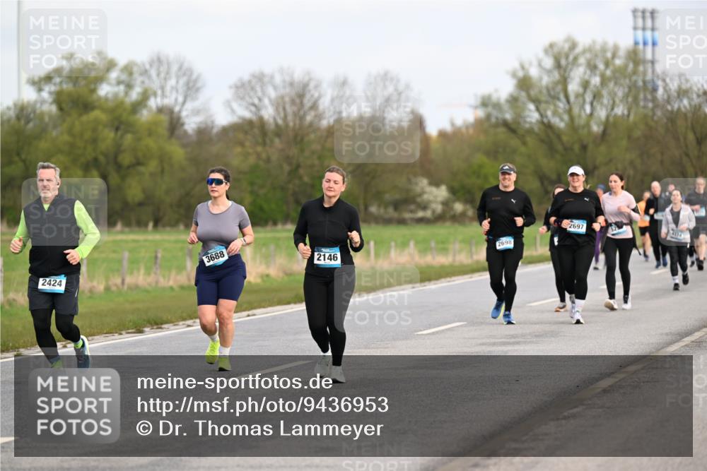 12.04.2026 - 45. Internationalen Wilhelmsburger Insellauf Dr. Thomas Lammeyer http://msf.ph/oto/9436953 12.04.2026 09:29:12 Laufen 2424, 3688, 2146, 2698, 2697, 4174 meine-sportfotos.de