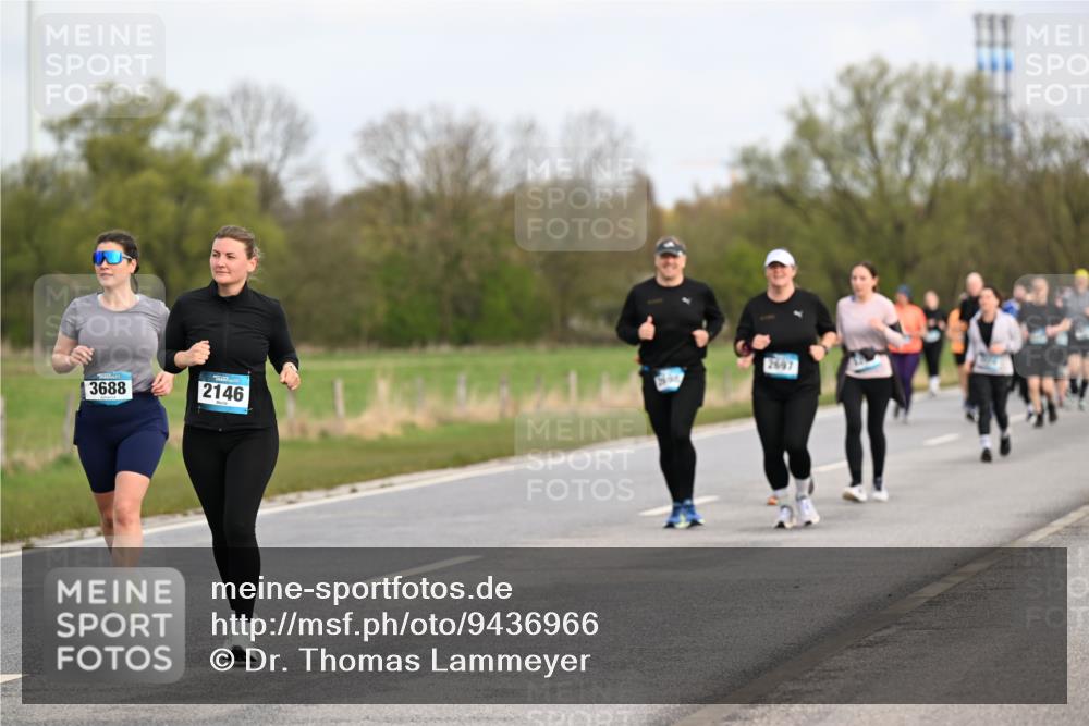12.04.2026 - 45. Internationalen Wilhelmsburger Insellauf Dr. Thomas Lammeyer http://msf.ph/oto/9436966 12.04.2026 09:29:14 Laufen 3688, 2146 meine-sportfotos.de