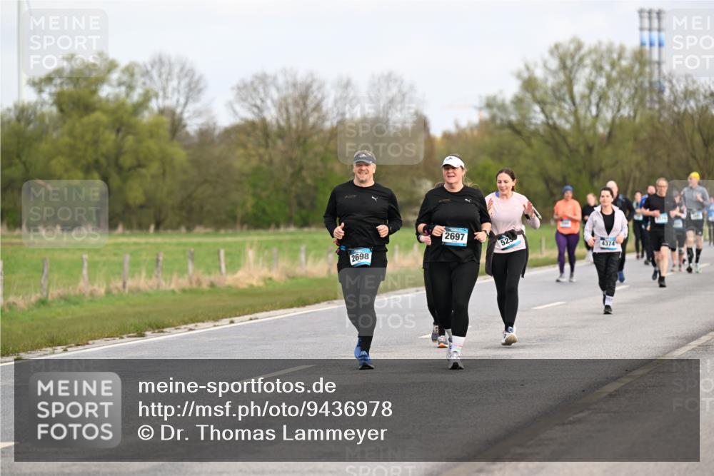12.04.2026 - 45. Internationalen Wilhelmsburger Insellauf Dr. Thomas Lammeyer http://msf.ph/oto/9436978 12.04.2026 09:29:16 Laufen 2698, 2697, 525, 4374 meine-sportfotos.de