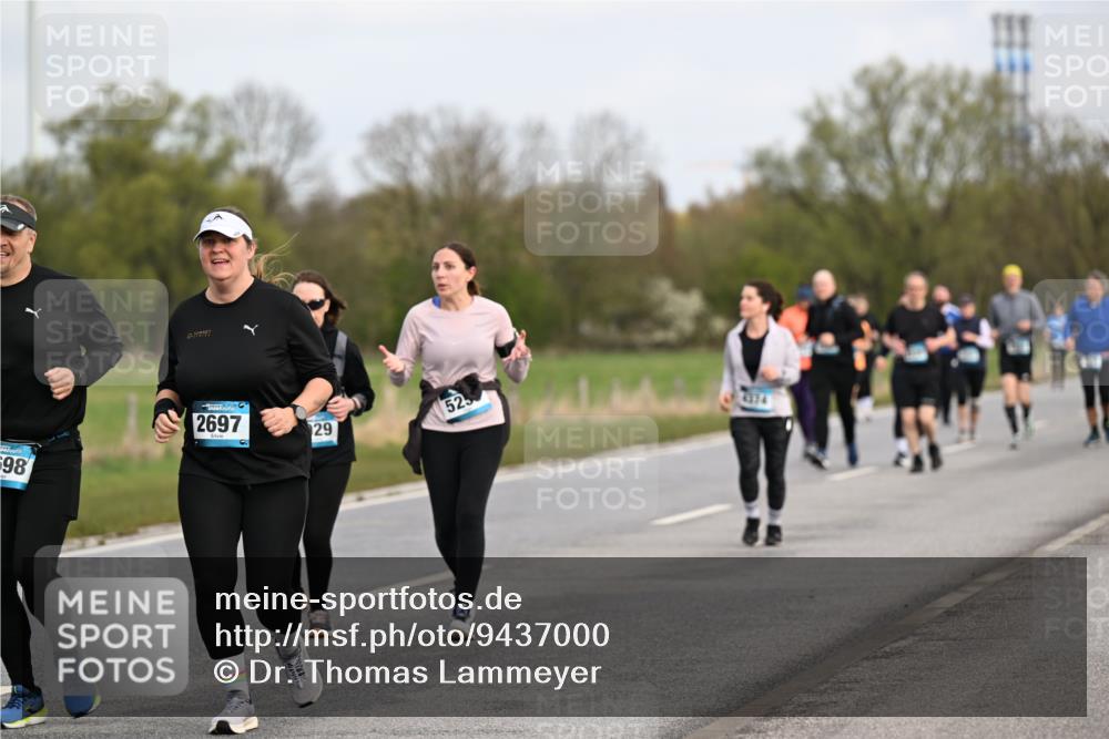 12.04.2026 - 45. Internationalen Wilhelmsburger Insellauf Dr. Thomas Lammeyer http://msf.ph/oto/9437000 12.04.2026 09:29:20 Laufen 698, 2697, 29, 52, 4374 meine-sportfotos.de