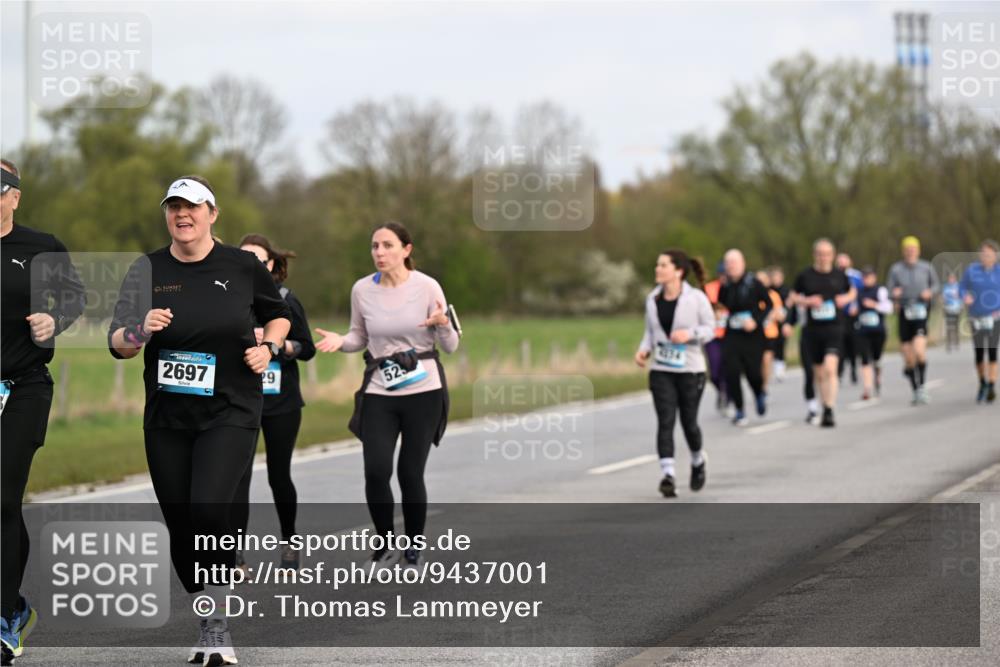 12.04.2026 - 45. Internationalen Wilhelmsburger Insellauf Dr. Thomas Lammeyer http://msf.ph/oto/9437001 12.04.2026 09:29:20 Laufen 2697, 29, 52, 4034 meine-sportfotos.de