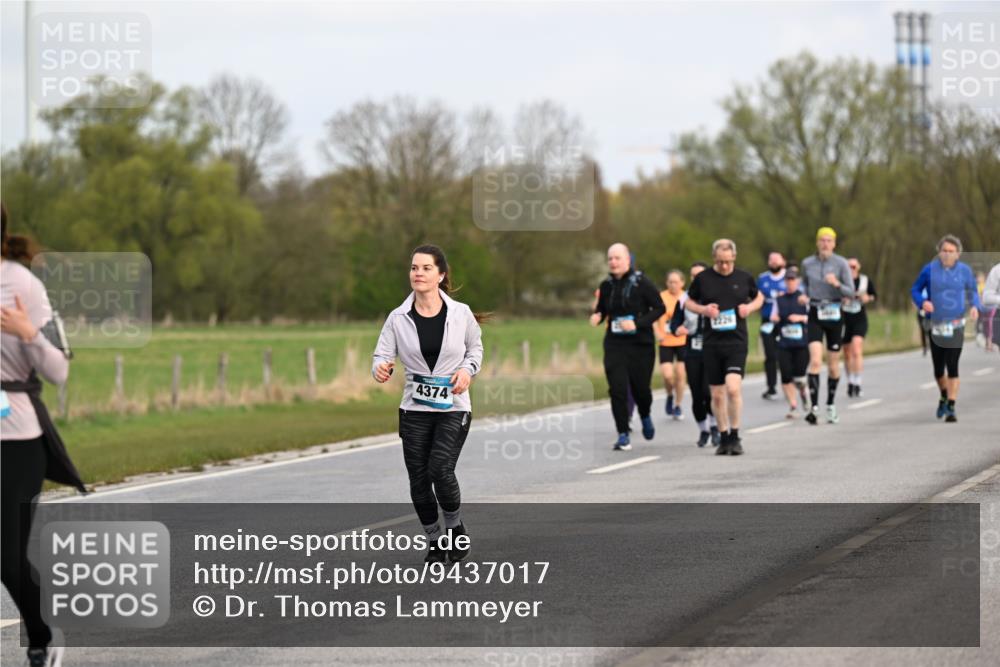 12.04.2026 - 45. Internationalen Wilhelmsburger Insellauf Dr. Thomas Lammeyer http://msf.ph/oto/9437017 12.04.2026 09:29:23 Laufen 4374 meine-sportfotos.de